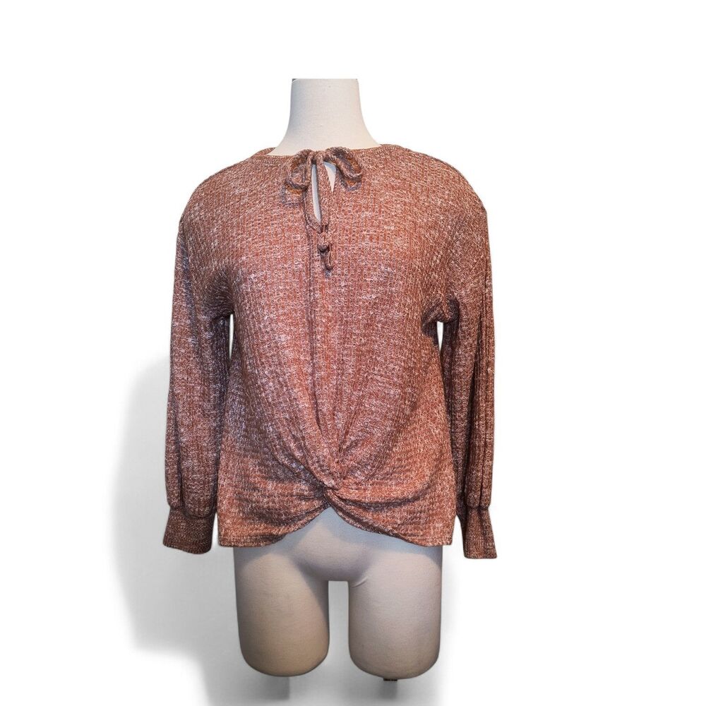 Democracy Women's Waffle Knit Twist Front Long Sleeve Thin Sweater Size Small